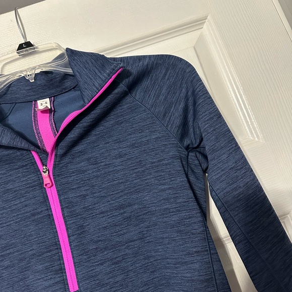 Women’s Under Armour Cold Gear Fitted Athletic Top - Picture 5 of 15
